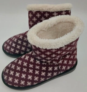 Women's Vera Bradley Cozy Booties Slippers ~ MINI CONCERTO~ NEW~ Size 5-6 Small  - Picture 1 of 4