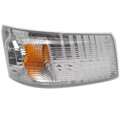 Passenger Side Turn Signal Lamp For Mitsubishi Fuso 2012-2019 FE125 FE160 FE180 - Image 1 of 2