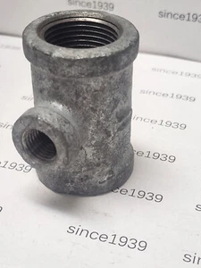 3/4" x 3/4" x 1/4" Galvanized Reducing Tee, Malleable - Picture 1 of 1