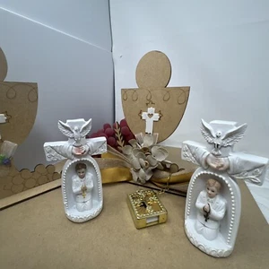 Juego de 2 Preciosos Niño Arrodillado Primera Comunión Comunión y Confirmación - Imagen 1 de 4