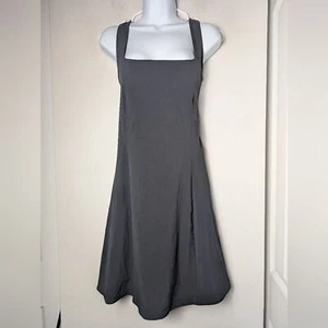Outdoor Voices elegante Shorts eckiger Ausschnitt gekreuzter Rücken schwarz aktiv Gr. 2x - Bild 1 von 7