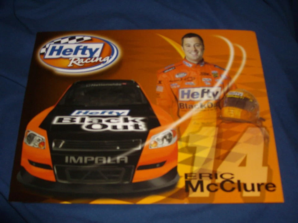 Postal de Eric McCLURE #14 2011 Hefty Black Out NASCAR Foto 1 de 1