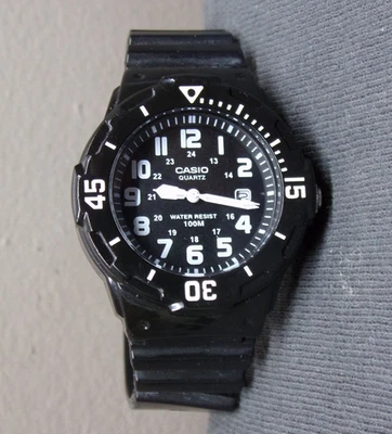 Women's CASIO Military / Diver's Watch LRW-200H w New Battery - Works Great! e77 - Image 1 of 4