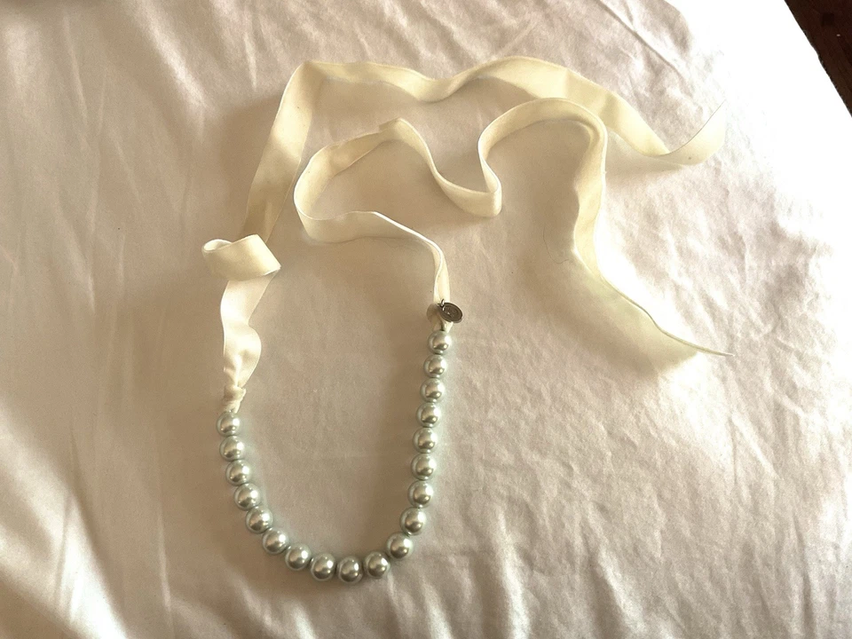 Collar Gargantilla Victoriana Perla Cinta Terciopelo Blanco Marfil Nupcial Largo De Colección Foto 1 de 4