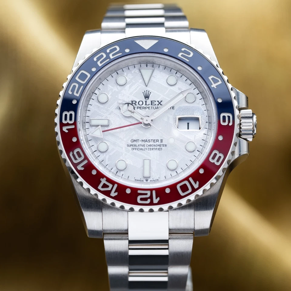 Rolex GMT Master II Pepsi Meteorite Dial Oro Blanco 40mm 126719BLRO - Juego Completo Foto 1 de 4
