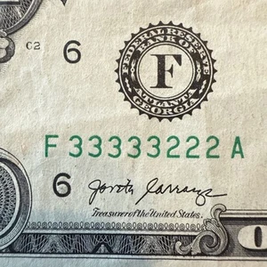 Superb Binary 5 In A Row 3’s 3 In A Row 2’s F 33333222 A 2017A $1 Dollar Bill - Picture 1 of 6