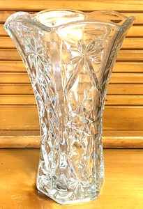 Prescut Glass Vase Star of David Clear Flared Top 8.5" tall - Picture 1 of 9
