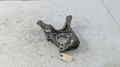 Front Right Steering Knuckle FWD 2020 Chevrolet Equinox 2018 2019 84210077 - Image 1 of 4