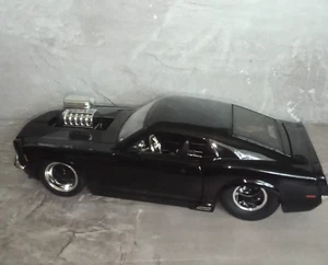 1970 Ford Mustang Boss 429 mit Motorgebläse - schwarz - 1:24 Diecast - von Jada - Bild 1 von 10