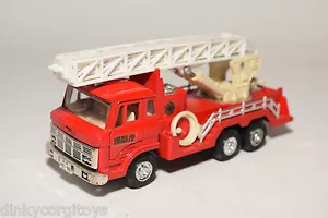 Camión de bomberos 1:55 DIAPET YONEZAWA HINO ROJO CASI COMO NUEVO - Imagen 1 de 7