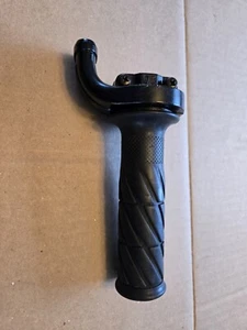 yamaha yzf600r thundercat throttle cap grip., 3LN-26270-01-00 - Picture 1 of 9