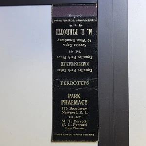Perrotti's Park Apotheke Newport RI Vintage schwarz gold Streichholzschachtel - Bild 1 von 3