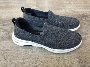 Skechers GoWalk 5 Slip On Size 6.5 Walking Sneakers Womens Grey Knit 124162 - Picture 1 of 12