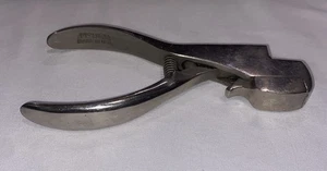 Vintage McBee 5201 Railroad Train Conductor or Bus Ticket Punch Made In USA - Picture 1 of 7