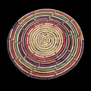 Handgewebter mexikanischer Palma Untersetzer 10" mehrfarbig geflochten Korb Teller rustikale Volkskunst - Bild 1 von 6