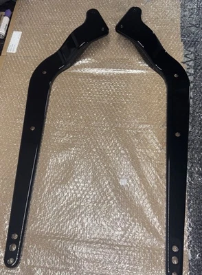 2000-2006 Harley Heritage Softail Classic REAR Fender Frame Strut Cover BLACK - Image 1 of 3