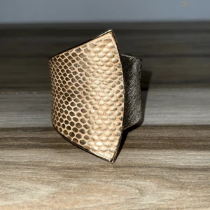 AnimalPrint & Etched Hinged Wide Cuff Bracelet - Picture 1 of 5