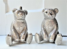 1909 EDWARDIAN PAIR SOLID SILVER NOVELTY TEDDY BEAR CRUETS. ANTIQUE SALT PEPPER