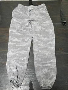 Athleta girl girls Light Gray Camouflage joggers sweatpants Size M 8-10 Jersey - Picture 1 of 6