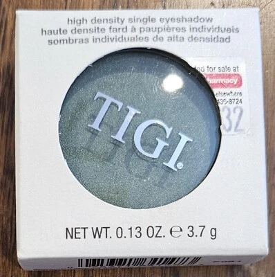 TIGI Professional Emerald Green Single Eyeshadow High Density - Image 1 of 2