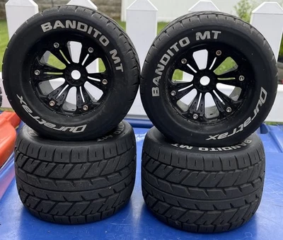 Duratrax Bandito MT Set 1/8 Scale Street Tires - Image 1 of 4