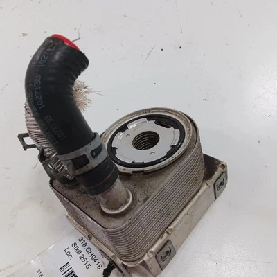 Enfriador de aceite motor Jeep Compass 2.4 2017 2018 2019 2020 2021 2022 2023 Foto 1 de 4