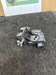 TOYOTA IQ TAILGATE BOOT LOCK CATCH LATCH MK1 2010 - Picture 1 of 6