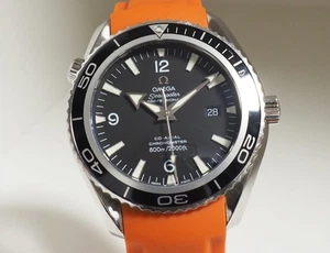 Omega Seamaster Planet Ocean 45 mm, UPE* 7.200,- EURO - Foto 1 di 4