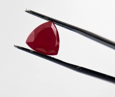 AAA Rated Lab Created Facated Trillion Ruby Opaque Synthetic Gemstone 11mmto18mm - Image 1 of 4