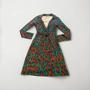 Diane Von Furstenberg Leopard Silk Animal Print Midi Shirt Wrap Dress Green Sz 6 - Picture 1 of 10