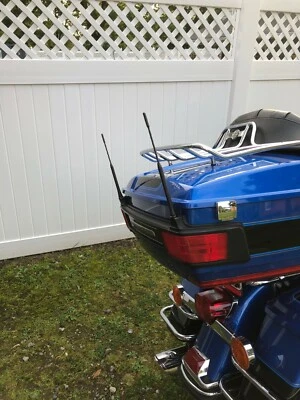 Paquete de 2 antenas de radio de alimentación de mástil Fuba AM/FM/XM/CB negras de 9" para Harley-Davidson Foto 1 de 4