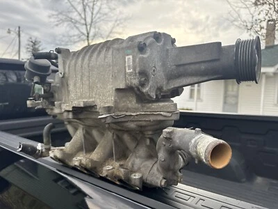 Supercargador Nissan Xterra Frontier 2001-2004 3,3 L configuración de supercargador Foto 1 de 4