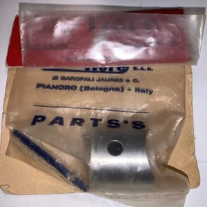 Super Tigre G21/40 Rear Intake Single Ring Piston New Old Stock! Part # AA-40/12 - Picture 1 of 2