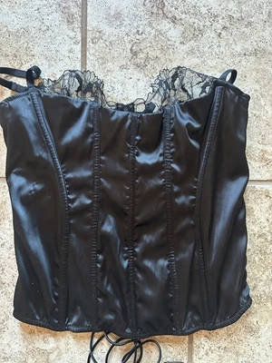 Victoria’s Secret Black Corset Lace Up Lace Bra Bustier Size XL - Image 1 of 4