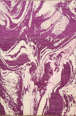 Stylish Handcrafted Rug 4x6 ft Luxurious Hand-knotted Wool/ Silk Rug - Image 1 of 4