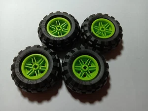 LEGO SET 4 SCHWARZE REIFEN RÄDER 56X26 BALLON LIMETTENGRÜNE FELGEN 56145/55976 - Bild 1 von 3