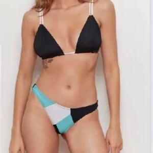 Poko Pano Bikini Brasiliano Taglia P UK8 Reversibile Patchwork Triangolo Nero Bianco - Foto 1 di 8