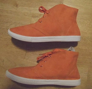 NEW W/OUT BOX--WOMENS MOMO CASUAL SHOES-HI-TOP-ORANGE-LACE UP-SOFT FEEL-SIZE 10 - Picture 1 of 9