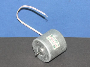 Mabuchi EG-510ED-9F Moteur 9V Cw pour Cassettenrecorder Platine Cassette Neuf - Bild 1 von 3