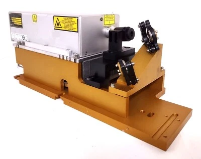 Cabezal láser coherente con módulo de refrigeración fuente de alimentación Genesis 355-20 P/N1154535 Foto 1 de 4