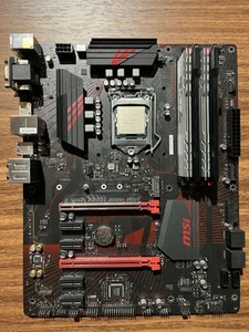 MSI Z370 Gaming Plus + Intel i7-9700K + 32GB DDR4 3000 (Geil Orion i ADATA XPG) - Zdjęcie 1 z 6