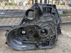 94-01 Acura Integra Transmission inner case Manual bell housing GSR LS B16 B18 - Picture 1 of 7