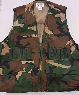 Vintage Duck Bay Vest Adult XLarge Green Camouflage Camo Shooter Mens Hunters - Image 1 of 4