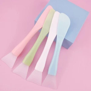 Silicone Facial Mask Brush with Scraper – Dual-Use Beauty Tool(208) - Picture 1 of 9
