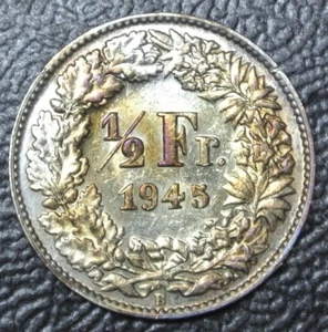 1945 B SWITZERLAND - 1/2 FRANC - .835 SILVER - Helvetia - Nice Rainbow Toned - Picture 1 of 5
