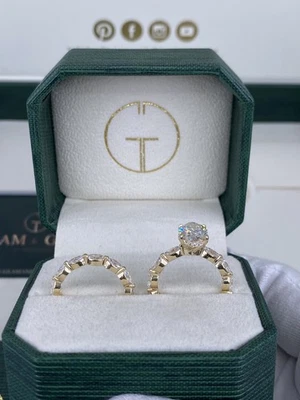 Anillo de diamantes E VS1 ovalado certificado IGI 4,15 quilates conjunto de bandas de oro amarillo de 14 quilates creado en laboratorio Foto 1 de 4