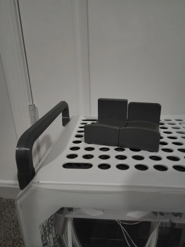 Cooler Master QUBE 500 Flatpack White Small ATX Customizable With Hooks Handles - Image 1 of 2