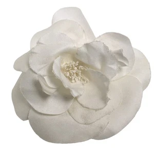 CHANEL Brooch Camellia Corsagespecified No Specification White Ss - Picture 1 of 12