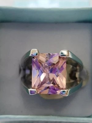 Stunning Large Pink Glass Square Stone Silvertone Ring Size 6 3/4" Lia Sophia - Image 1 of 4