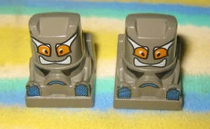 QTY 2 - LEGO 2 X 2 RACER DRIVER SQUARE HEAD 30599 - USED - DISCONTINUED - Picture 1 of 4